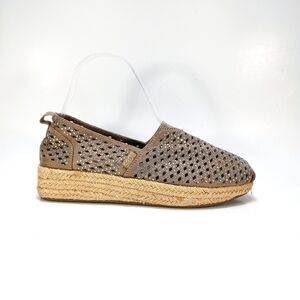 Skechers Bobs Highlights Glamsquad Womens 7 Taupe Suede Rhinestone Accent Shoes